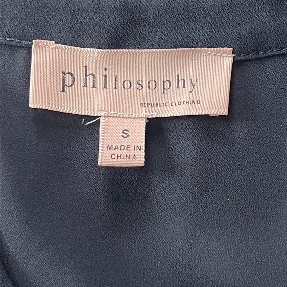 Philosophy Navy Blouse - Picture 3 of 4